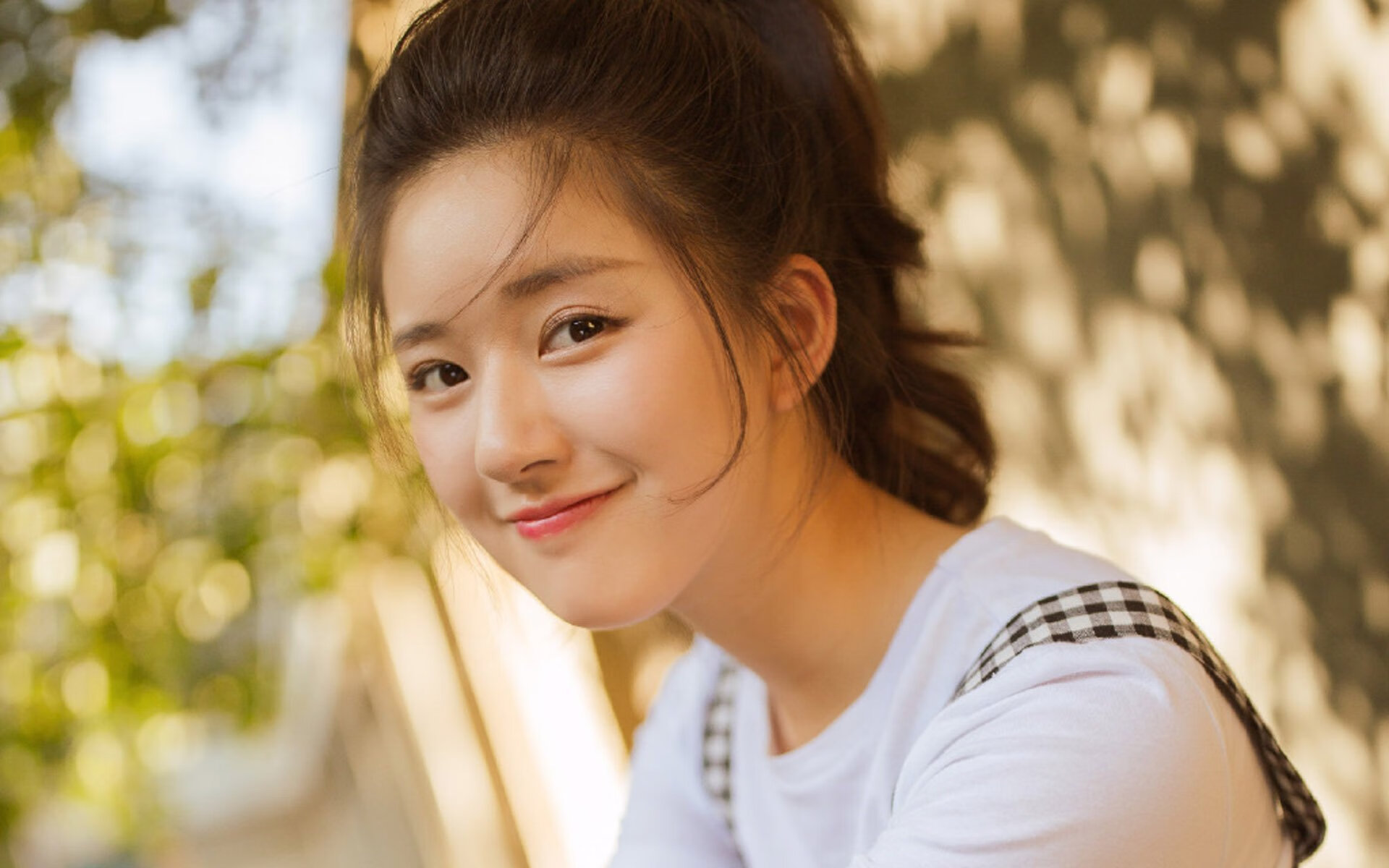 利物浦逆转取胜,重返积分榜榜首,利物浦2-1逆转胜