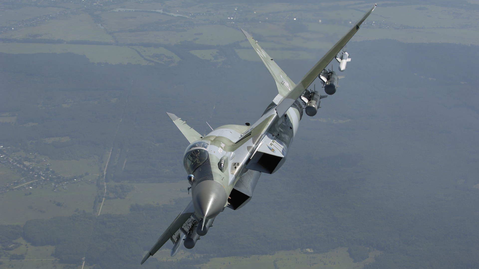 线上线下融合创新模式,推动青少年篮球全民参与度提升,线上篮球活动