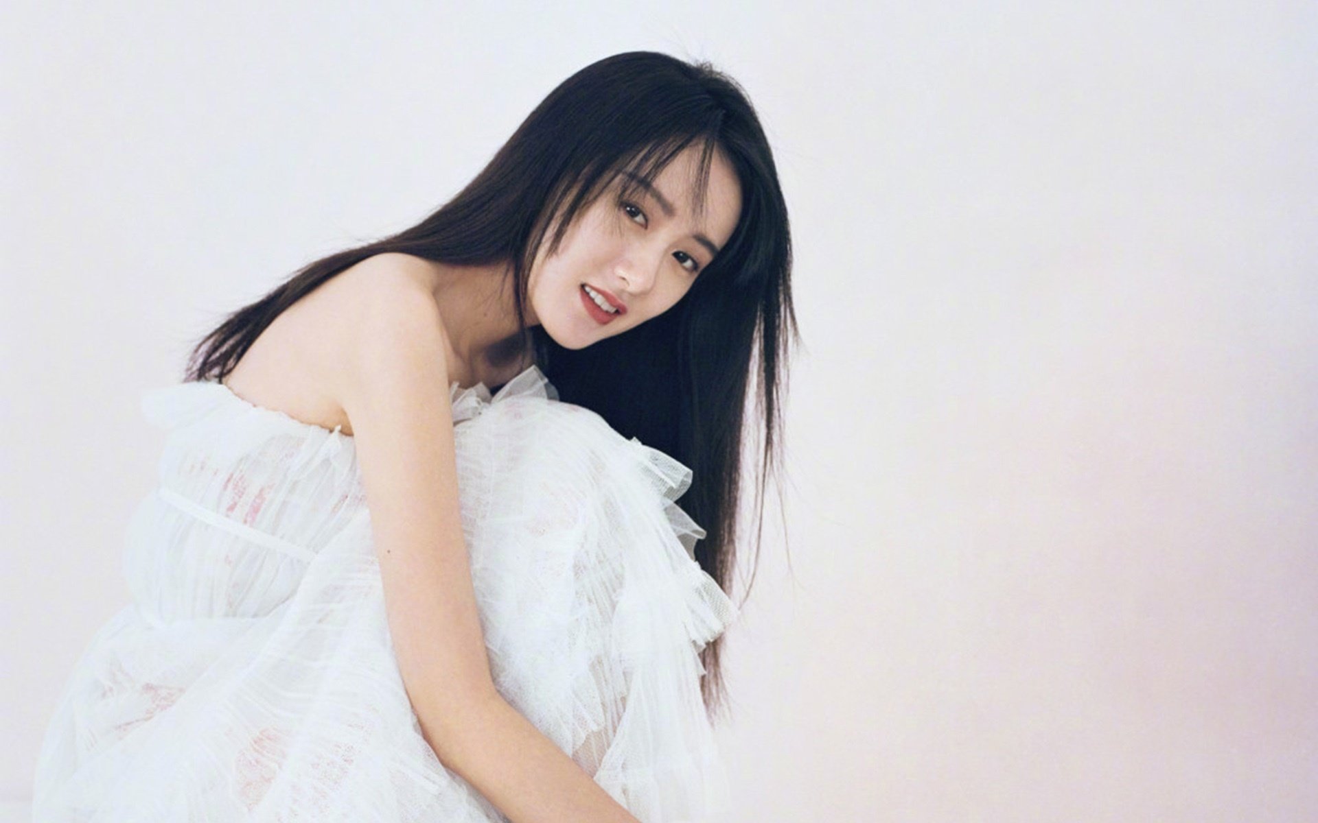 爱游戏体育平台-足球嘉年华：设置多个互动区域，增加市民对足球的参与度。，足球嘉年华一般都是多少人